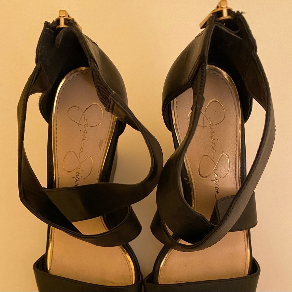 Jessica Simpson Wedges